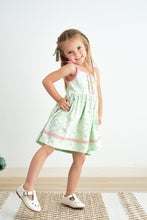 Load image into Gallery viewer, Platinum star print strap dress
