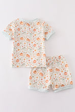 Load image into Gallery viewer, Green pumpkin print girl ruffle shorts set
