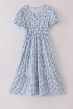 Load image into Gallery viewer, Blue toile garden bow mom tiered dress
