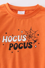 Load image into Gallery viewer, Orange &quot;HOCUS POCUS&quot; girl top
